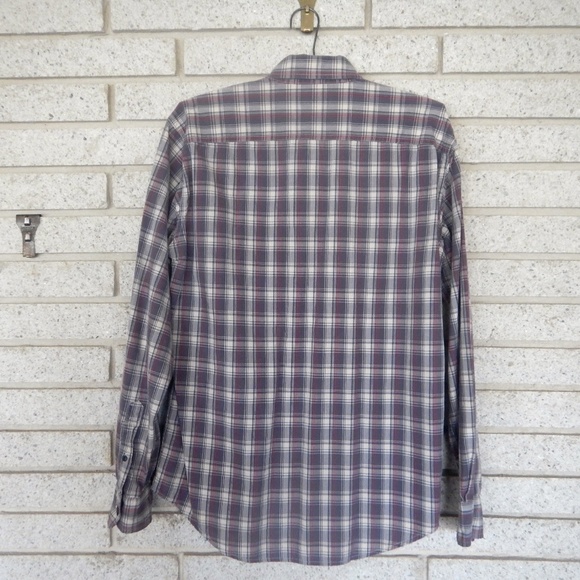 AEO Vintage Slim Fit Button Down in Red&Blue Plaid - Picture 3 of 5